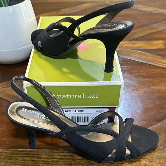 Naturalizer Prissy Black Fabric Strappy Slingback Heels – Size 9 - Picture 1 of 7